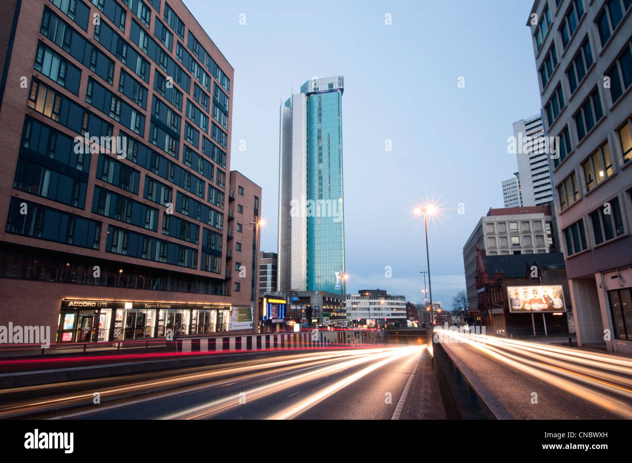 Ein Bild anzeigen Hauptverkehrszeit im Zentrum von Birmingham. Stockfoto