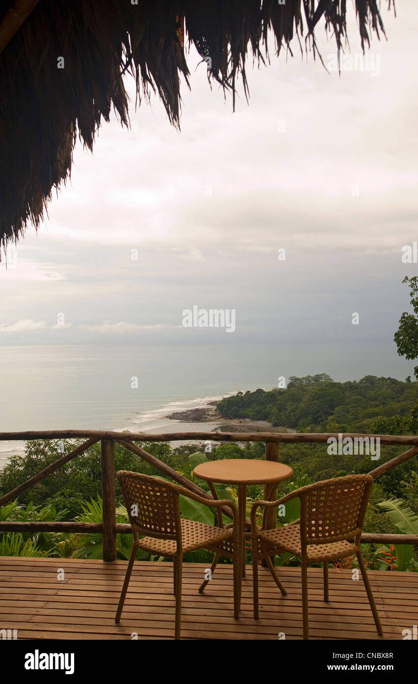 Blick aus einem Zimmer in Lapa Rios Ecolodge in Costa Rica Stockfoto