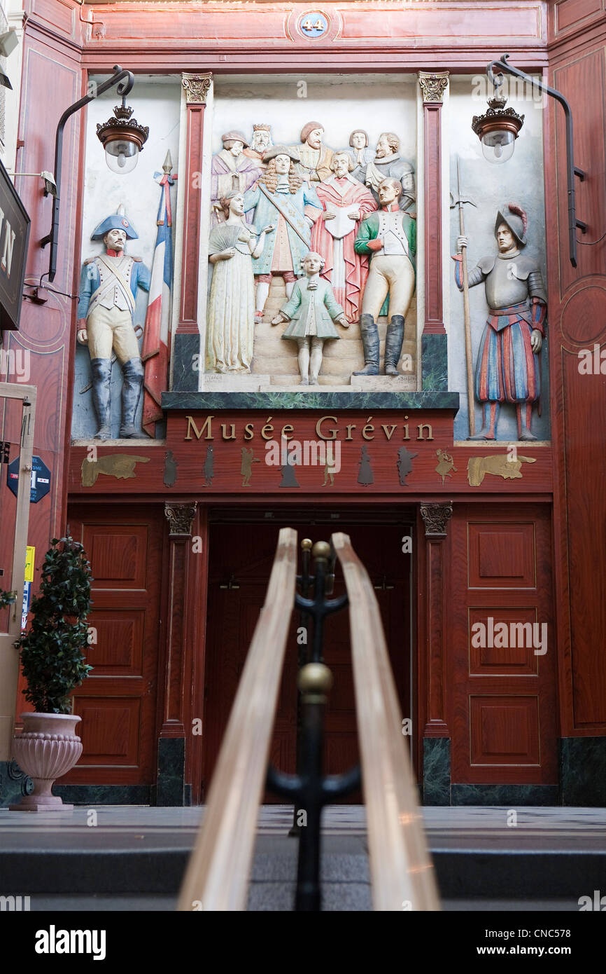 Frankreich, Paris, Passage Jouffroy, Geländer und Detail der Fassade Grevin Museum Stockfoto