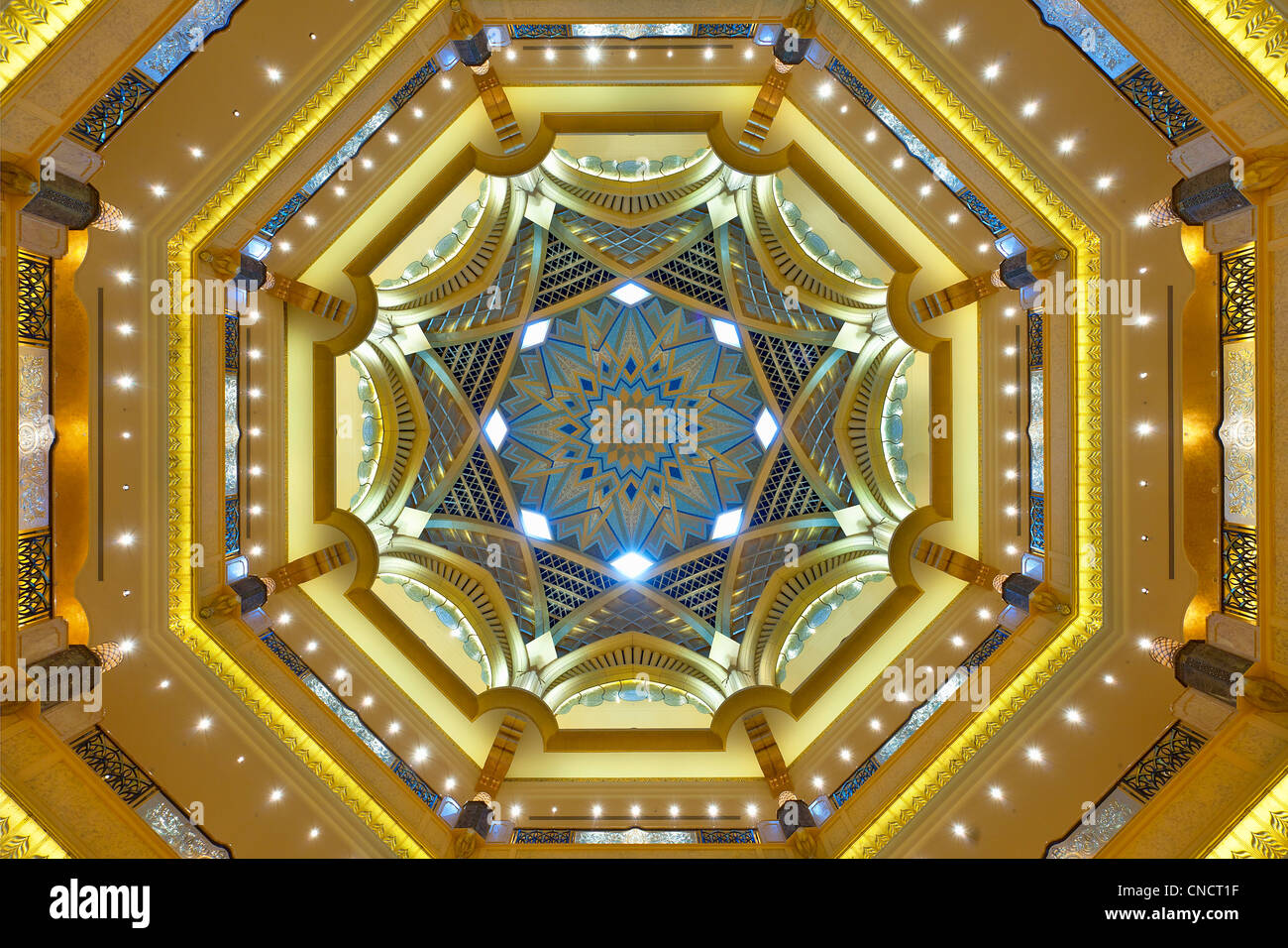 Abu Dhabi, Emirates Palace Stockfoto