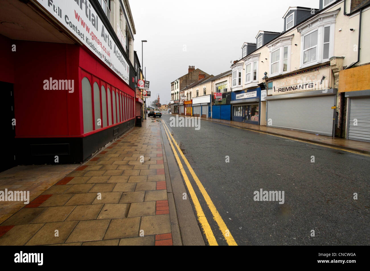 Leere Läden in Freeman Street Grimsby, Lincolnshire. Rückgang der High Street. Stockfoto