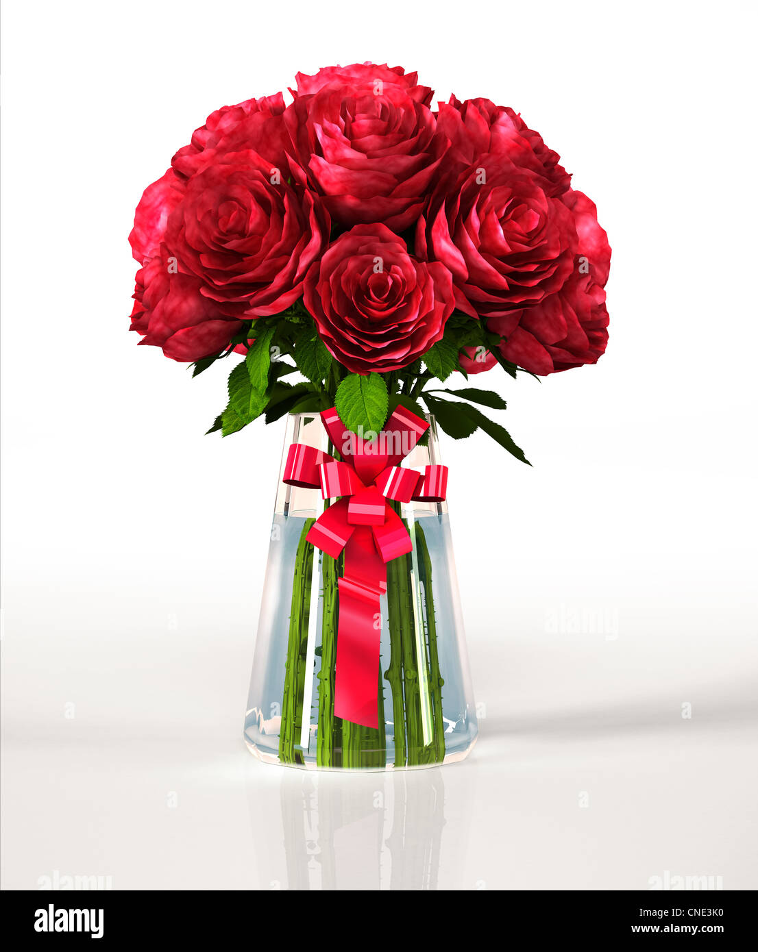 Glas-Vase voller grosse rote Rosen mit Band. Auf weißen reflektierenden Oberfläche und weißen Hintergrund. Clipping-Pfad enthalten. Stockfoto