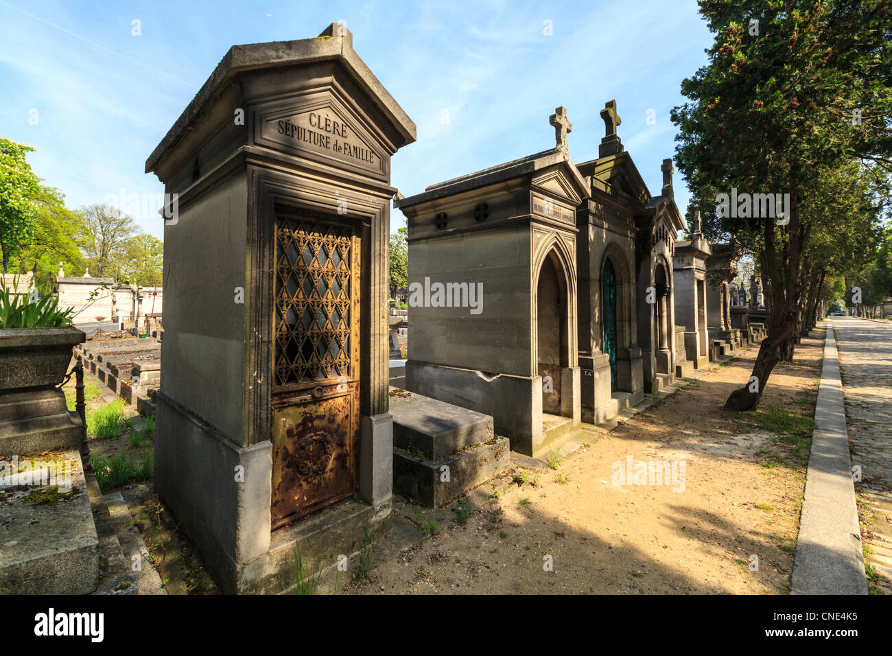 Gräber auf dem Friedhof Père Lachaise, Paris Stockfoto