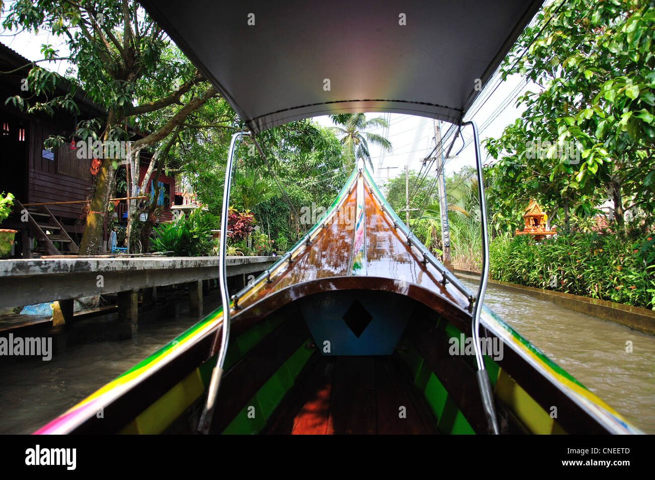 Kanal-Boot auf dem Weg nach Damnoen Saduak Floating Market Damnoen Saduak District, Provinz Ratchaburi, Thailand Stockfoto