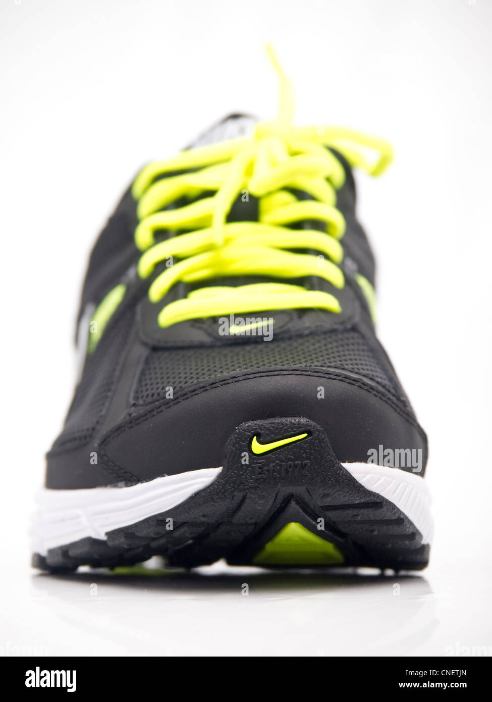 Schwarze Nike Laufschuhe Stockfoto