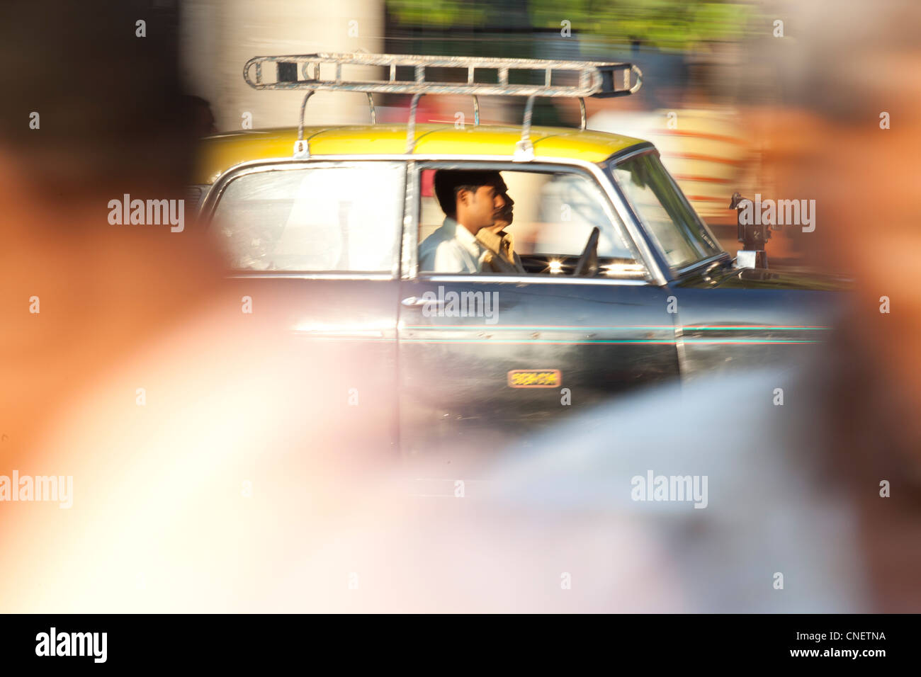 Indien, Mumbai, lokalen Taxi verrissen. Stockfoto