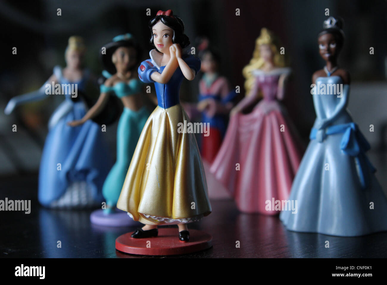 Schneewittchen Disney Stockfotos Und Bilder Kaufen Alamy