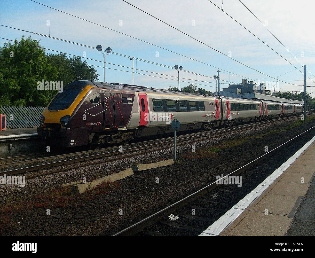 Bombardier Class 221 Super Voyager Nr. 221129 in Durham. Stockfoto