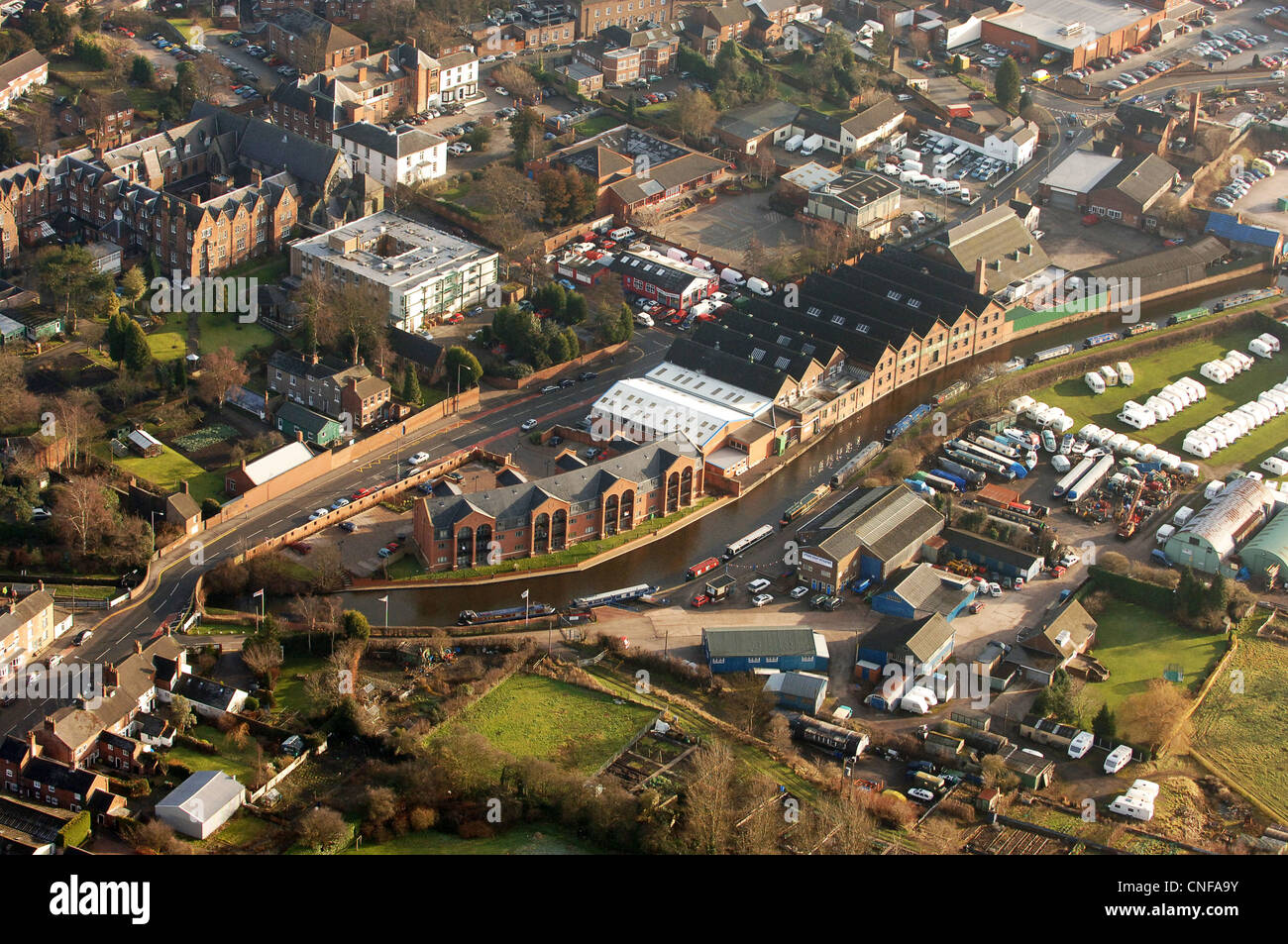 Eine Luftaufnahme des Trent & Mersey Canal in Stein Staffordshire Uk Stockfoto