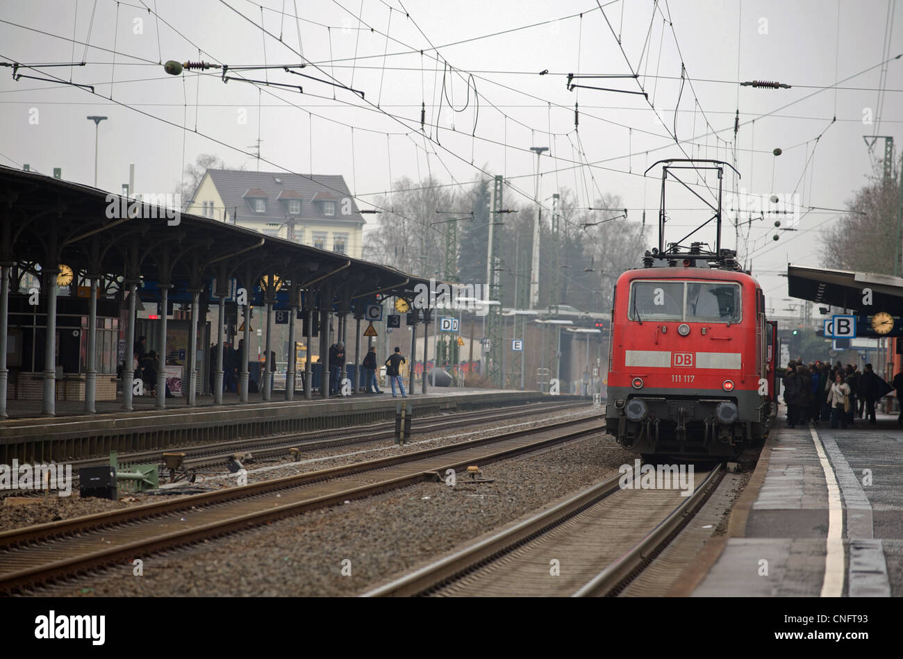 Solingen-Bahnhof an der Hauptstrecke zwischen Dortmund und Köln. Stockfoto