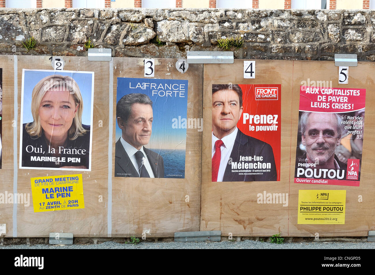 Wahl des Präsidenten der Republik in Frankreich, Plakate der Kandidaten für die erste Runde. Stockfoto