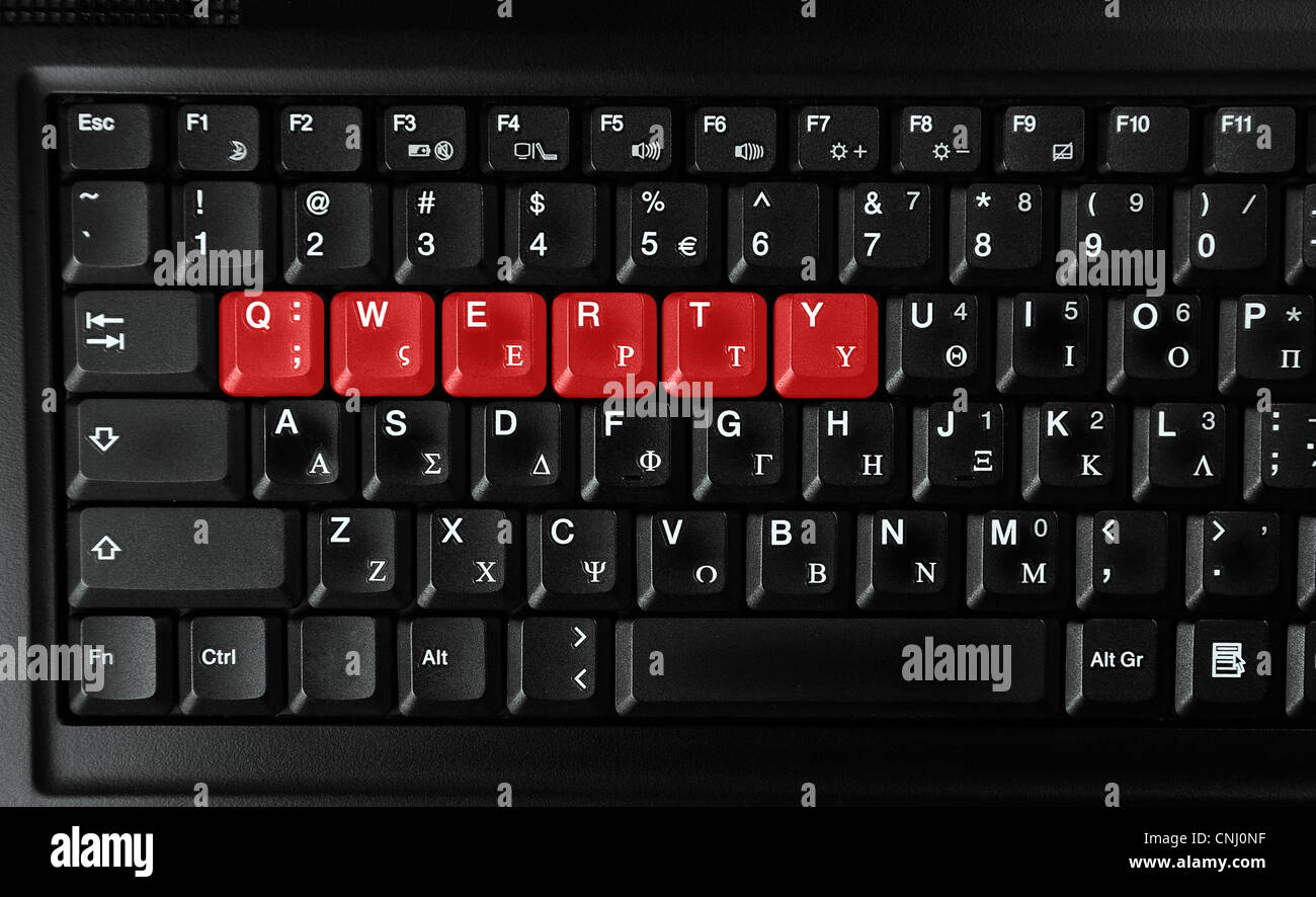 Computer-Laptop-Tastatur mit QWERTY-Briefe, die rot gefärbt Stockfoto