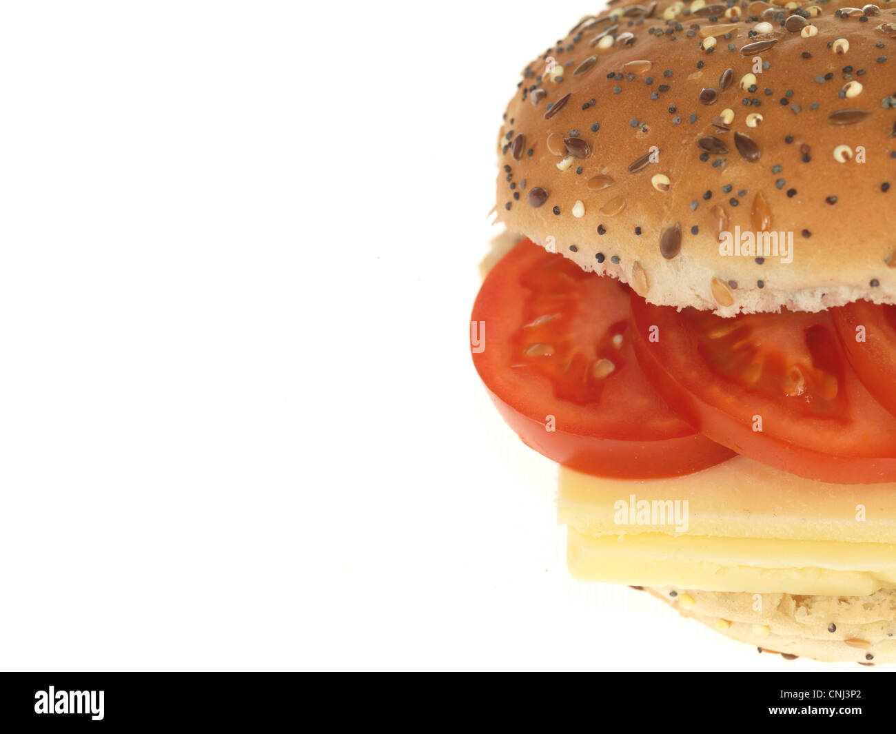 Käse und Tomaten Brown Bread Roll Stockfoto