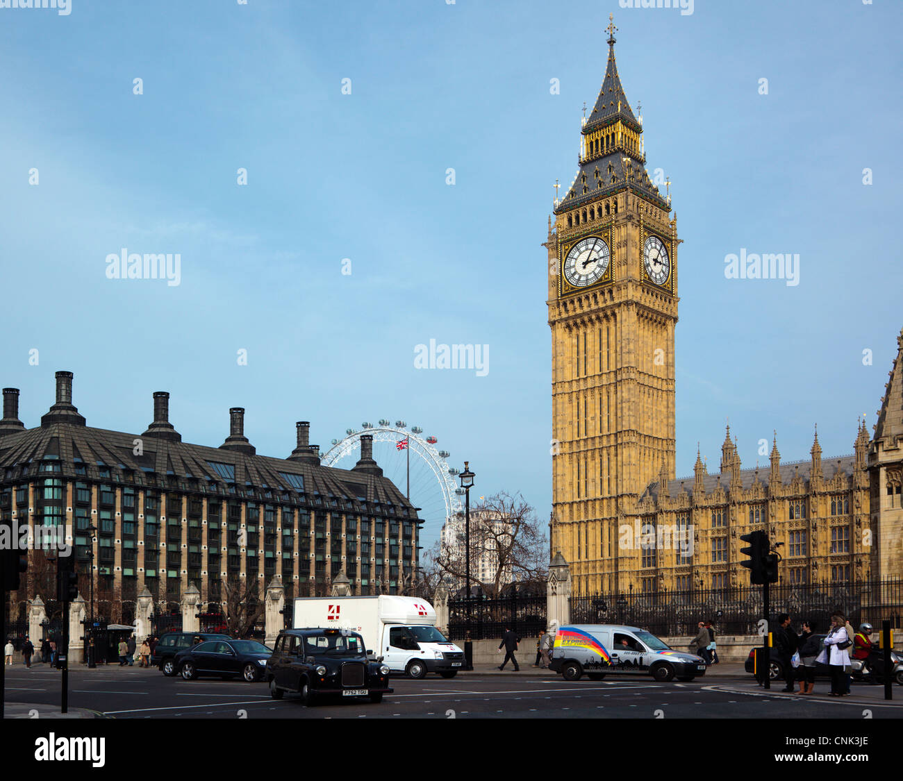 Portcullis House, London Eye und der Clock Tower, Big Ben, Houses of Parlament London England UK Stockfoto