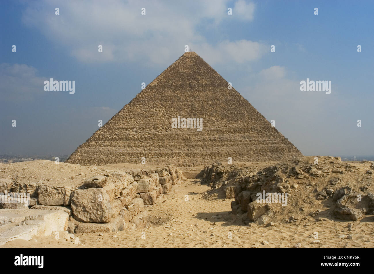 Ägypten. Die große Pyramide von Giza, die Pyramide von Khufu oder Cheops genannt. 4. Dynastie. 26. Jahrhundert BC. Altes Königreich. Stockfoto