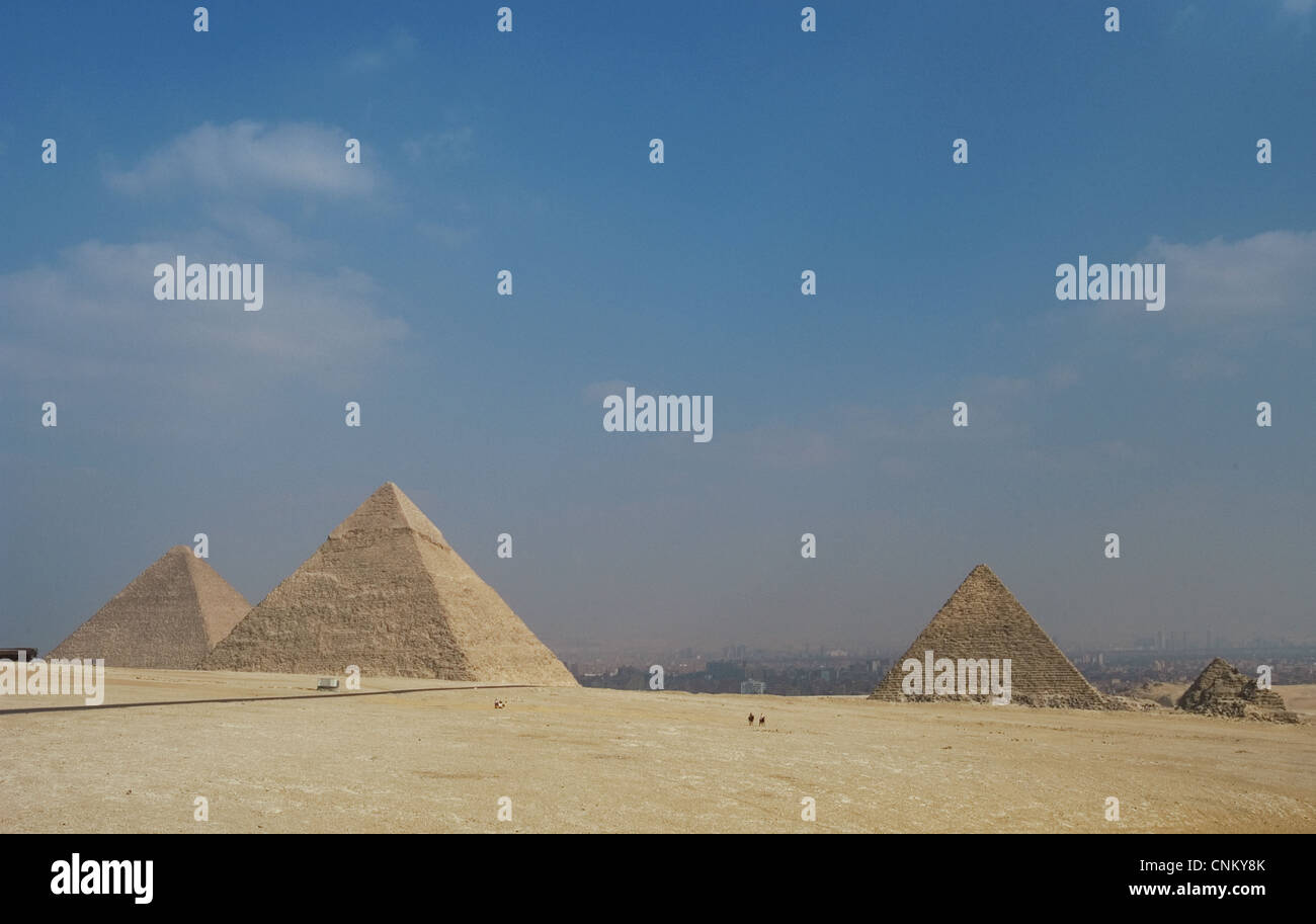 Ägypten. Die Pyramiden von Gizeh. Pyramide von Cheops oder Cheops Pyramide von Khafre oder Chephren und Mykerinos oder Mykerinos-Pyramide. Stockfoto