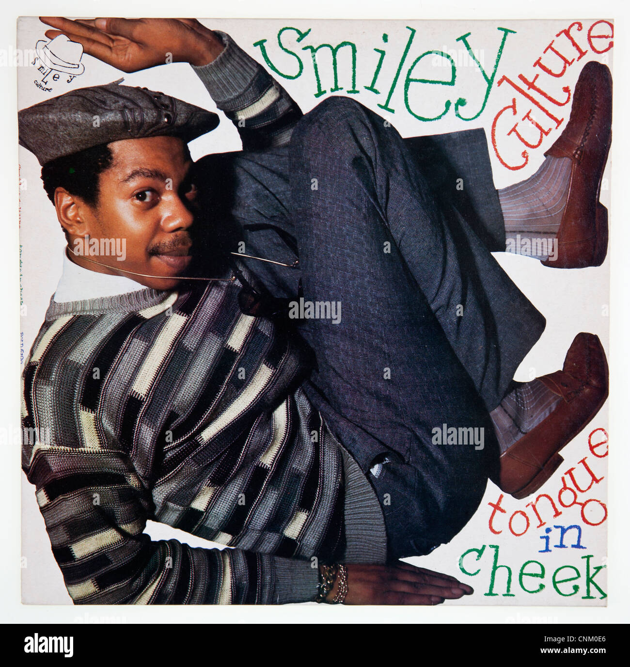 Cover von Vinyl Album "Tongue in Cheek" Smiley Kultur 1986 auf Polydor Records veröffentlicht Stockfoto