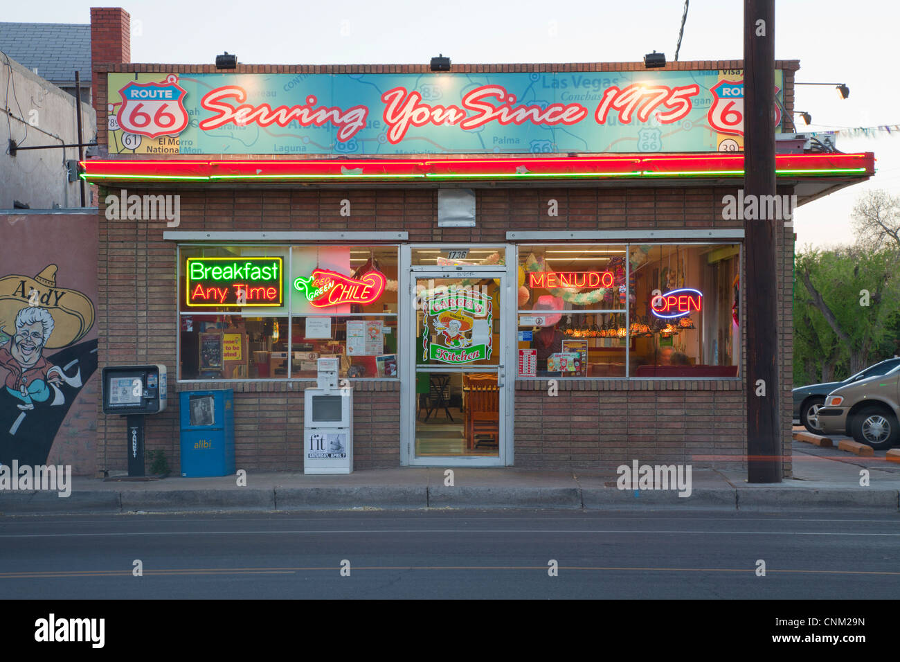 Garcias Café auf der Route 66, am frühen Abend, Gallup, New Mexico. Stockfoto