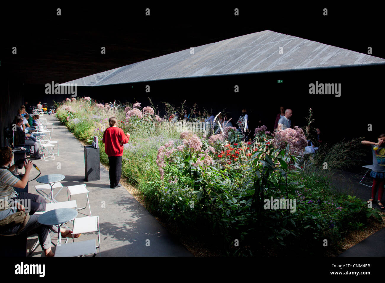 The serpentine gallery -Fotos und -Bildmaterial in hoher Auflösung – Alamy