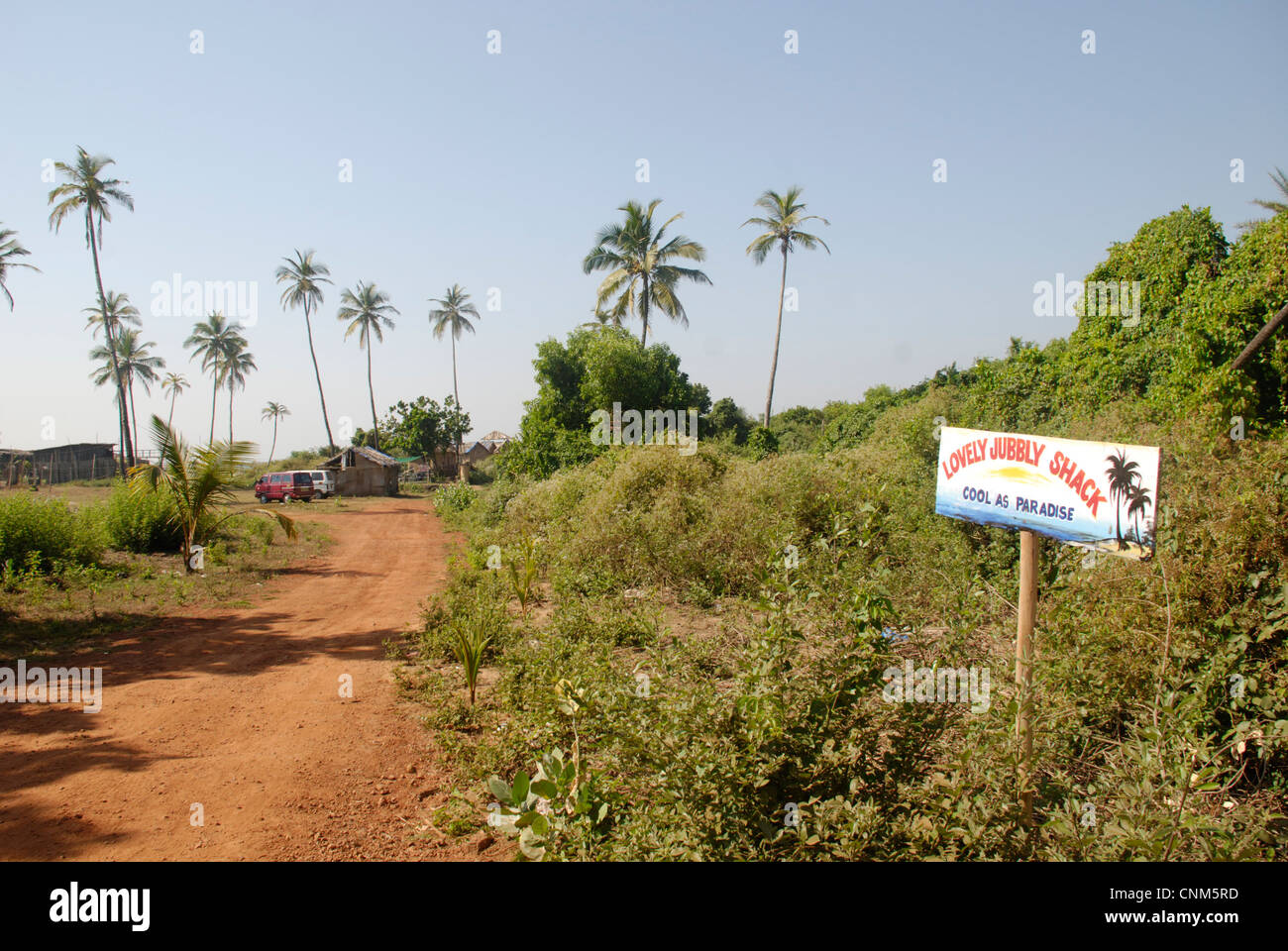 Eine lustige Zeichen in Goa, Indien, für die "Schöne Batzivögel" Shack