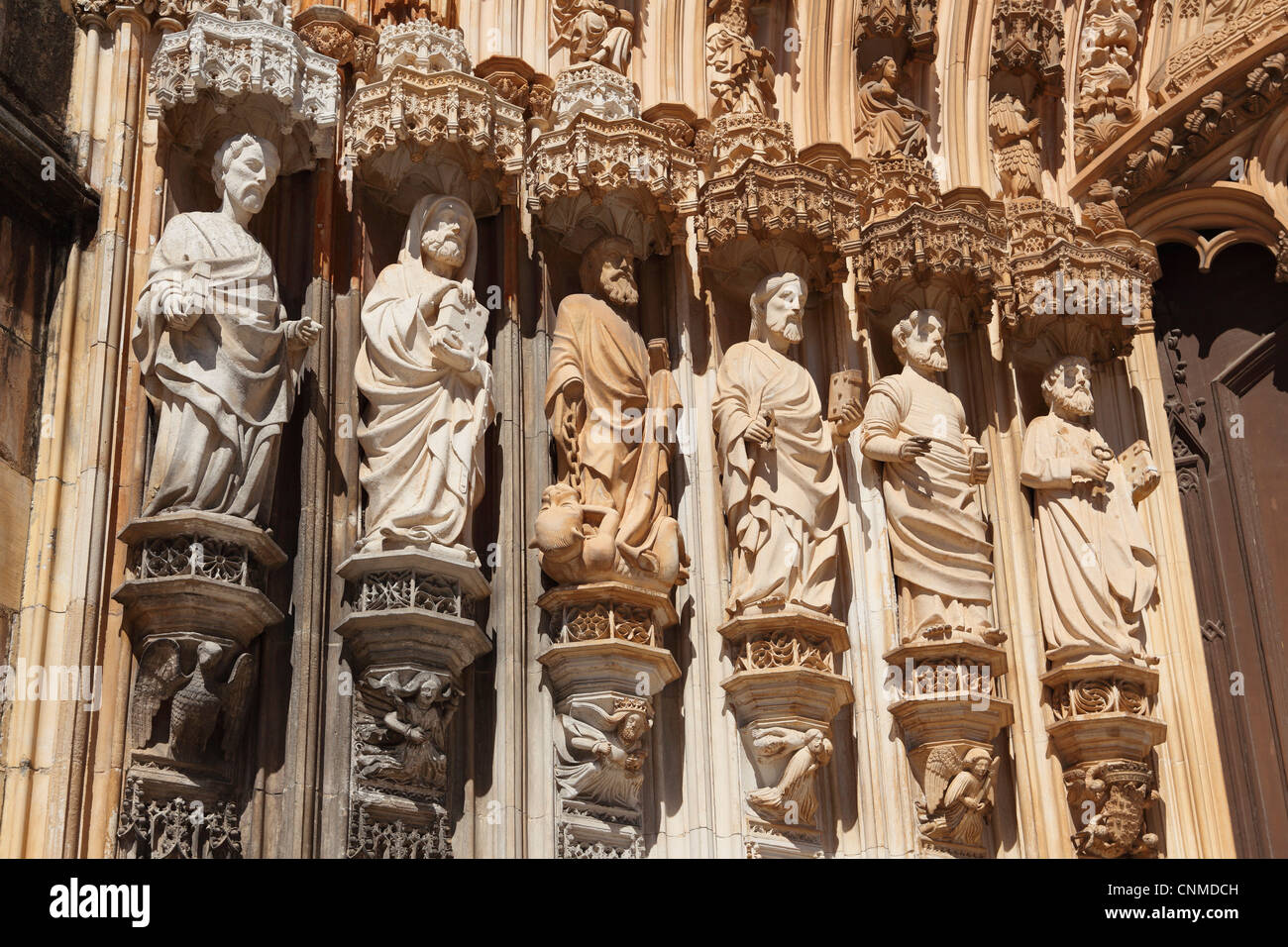 Apostel auf das Tor der Batalha Abtei, Estremadura, Portugal, Europa Stockfoto