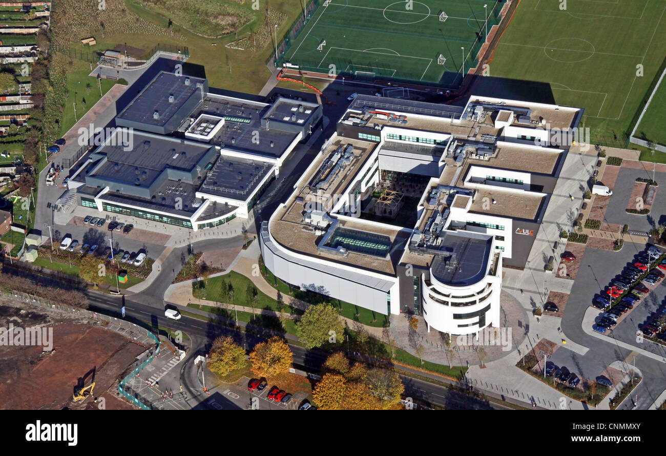 Luftaufnahme von Newcastle unter Lyme College Stockfoto