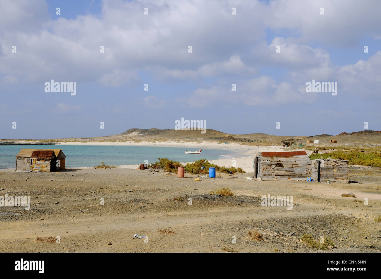 Ansicht der Küstenfischerei Dorf, Abd el-Kuri Insel Sokotra, Jemen, april Stockfoto