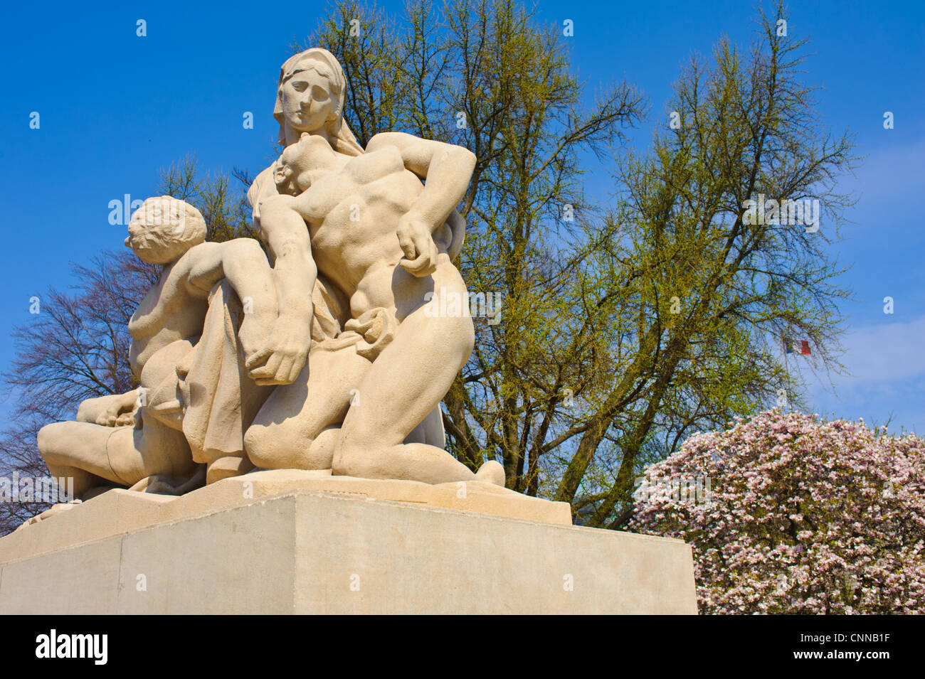 Kriegsdenkmal in der Place De La République in Straßburg Stockfoto