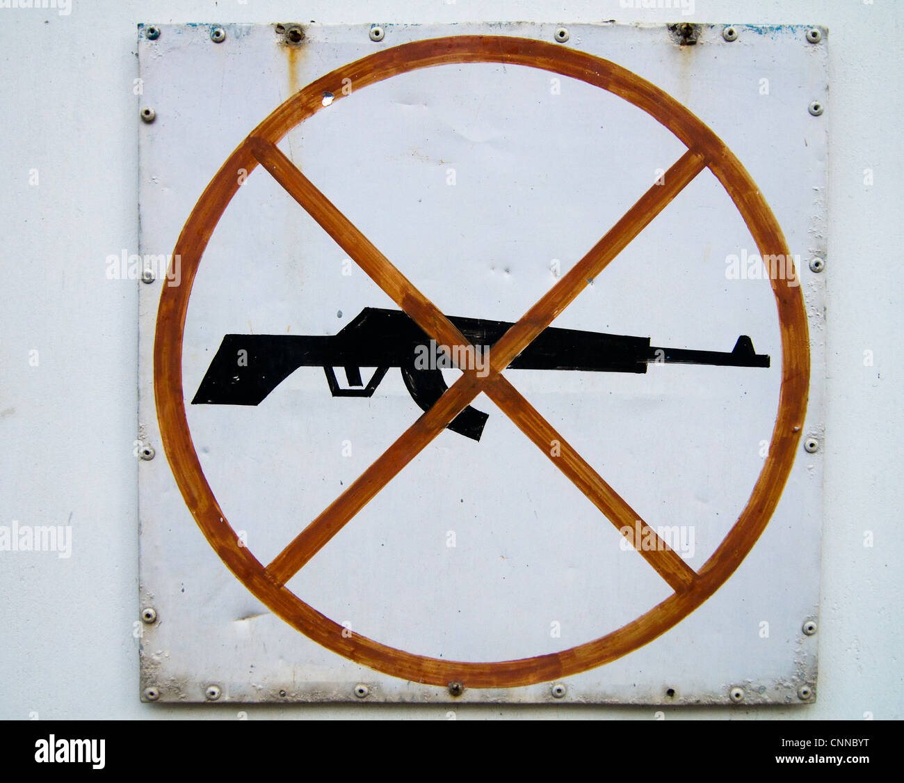 Keine Waffen. Zeichen in Jaffna, Sri Lanka zu sehen. Stockfoto