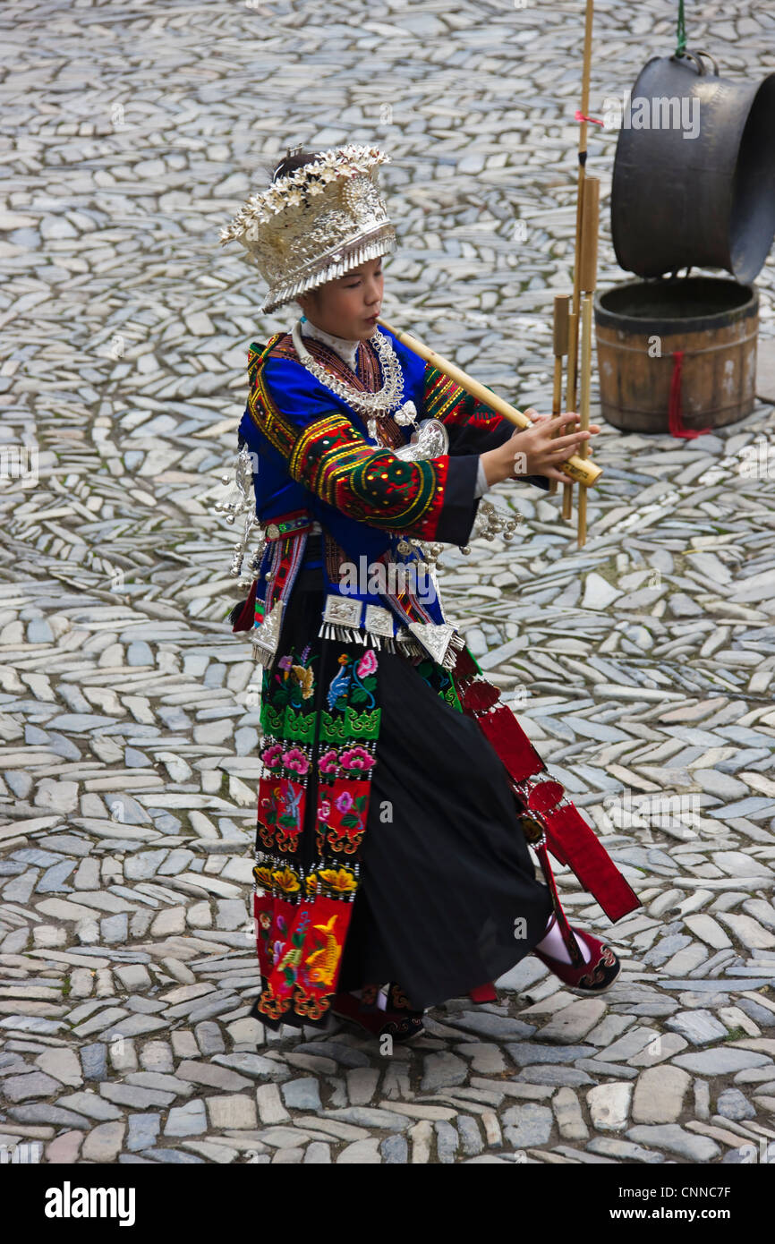 Langde Miao Leute traditionelle Musik und Tanz-Performance im Dorf, Kaili, Guizhou, China Stockfoto