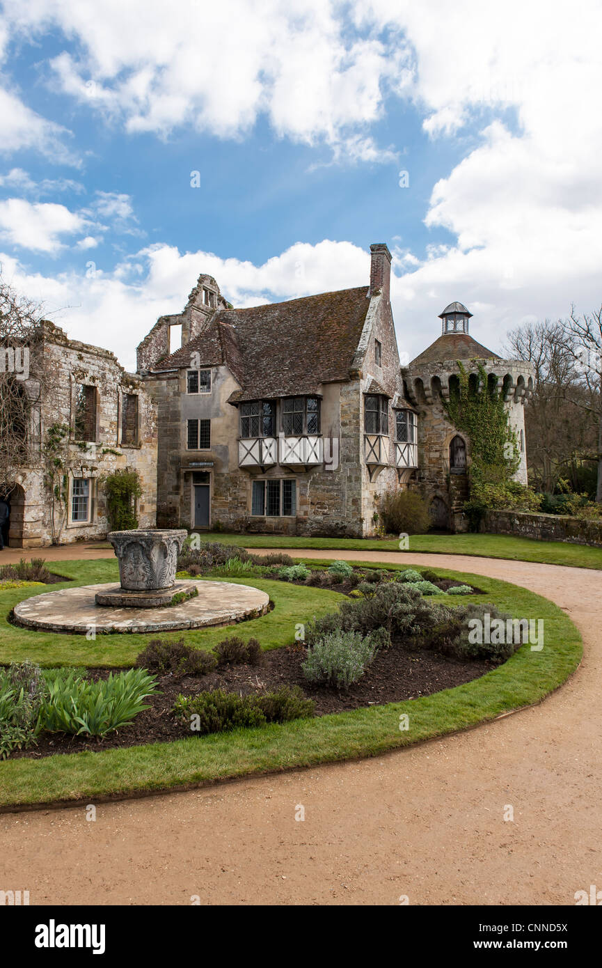 Englische stattlichen Herrenhaus in der Garten von England Kent Stockfoto