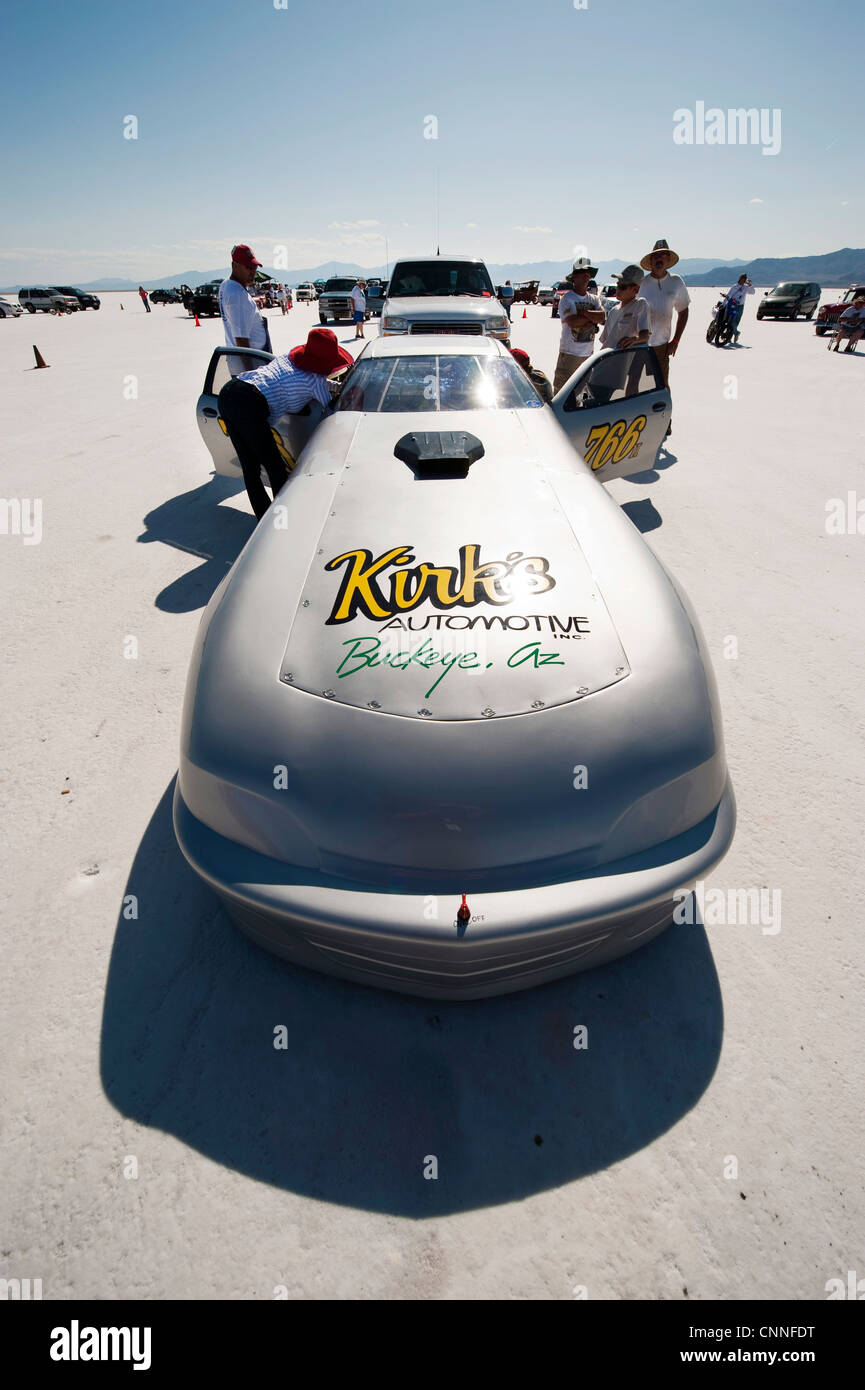 Salzsee von Bonneville speed Woche Retro-Motorrad Rennfahrer in den USA, Hot-Rod Drag Race auf weißen Salinen Stockfoto
