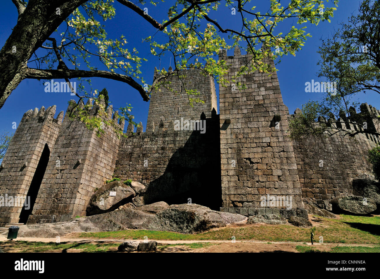 Portugal: Mittelalterliche Burg und Wiege Portugals in der europäischen Kultur Hauptstadt 2012 Guimaraes Stockfoto