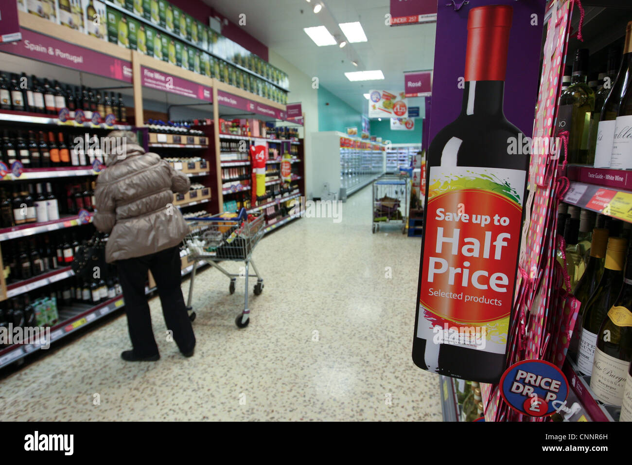 TESCO-SUPERMARKT IN BALDOCK HERTFORDSHIRE. Stockfoto