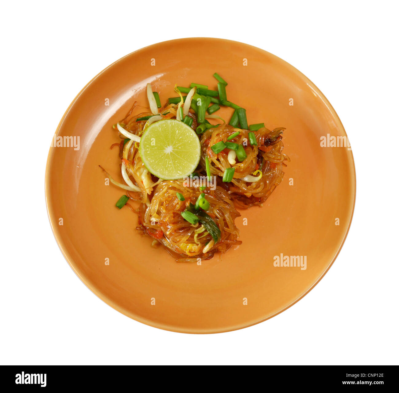 Lieblings-Thai-Küche, Thai-Food Pad Thai, Stir Fry Nudeln auf orange Schale Stockfoto