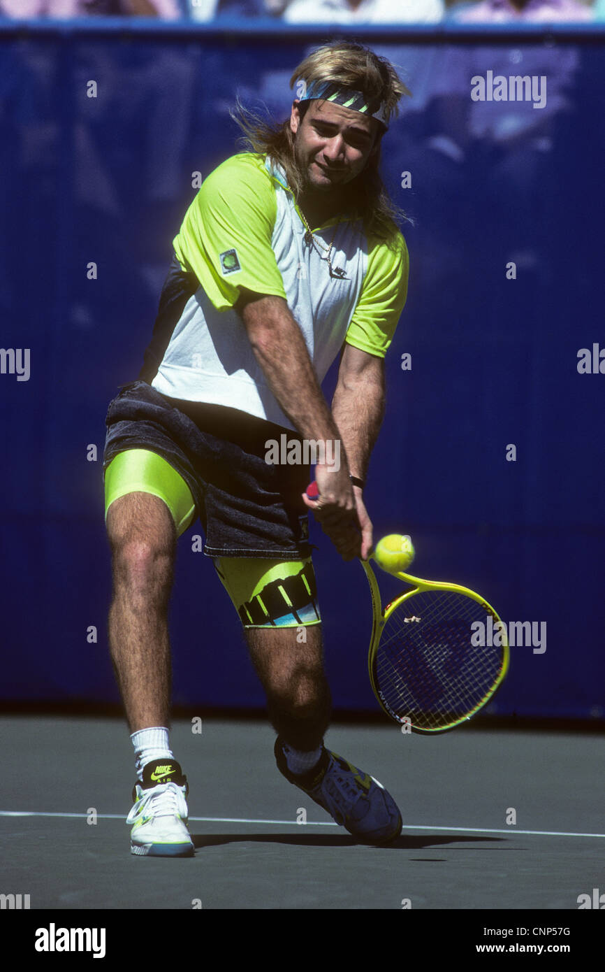 Andre Agassi bei der 1990 US Open. Stockfoto