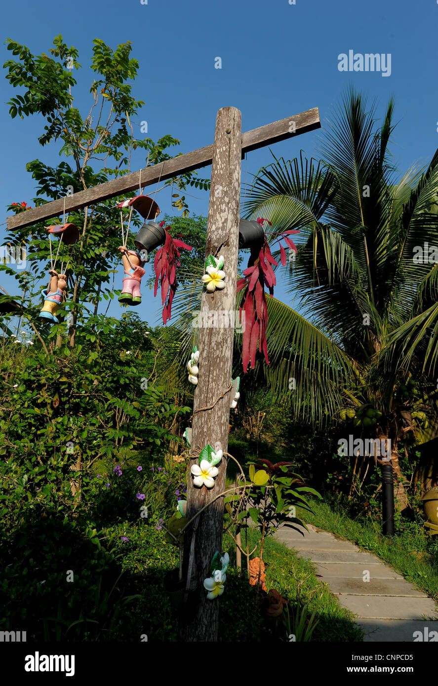 Glücksbringer in Gärten von Pong Pang Tempel, Mae Klong Fluss, Amphawa, Samut Sakhon, thailand Stockfoto