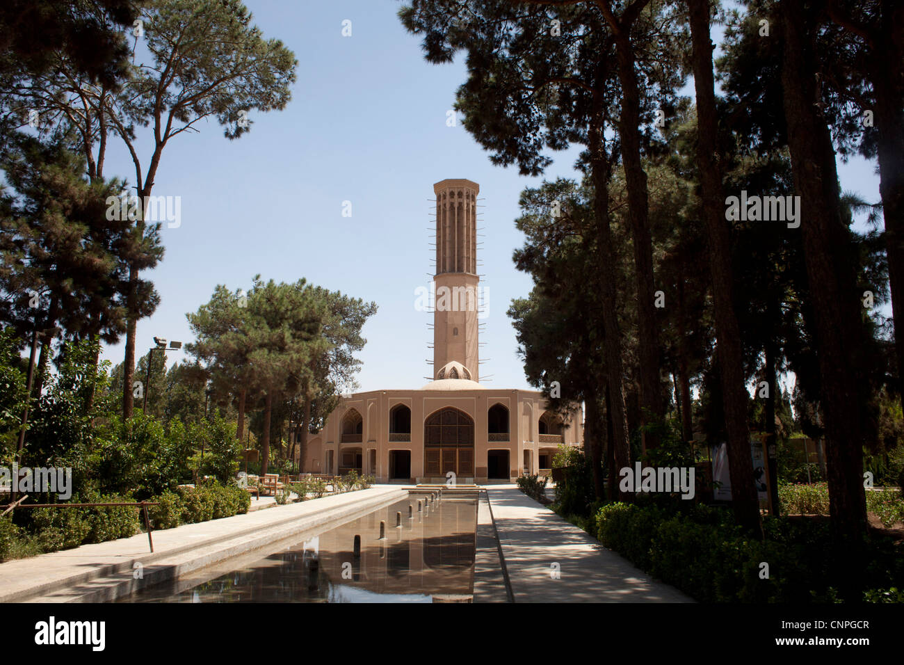 Der Pavillon im Bagh-e Dolat Abad, Yazd Stockfotografie - Alamy