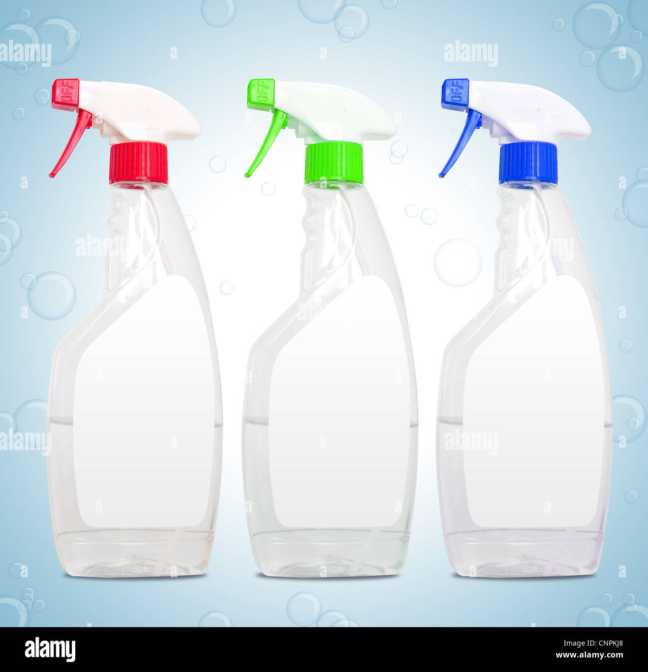 Set von drei Flaschen Spray Reinigungsprodukte auf Luftblasen Hintergrund Stockfoto