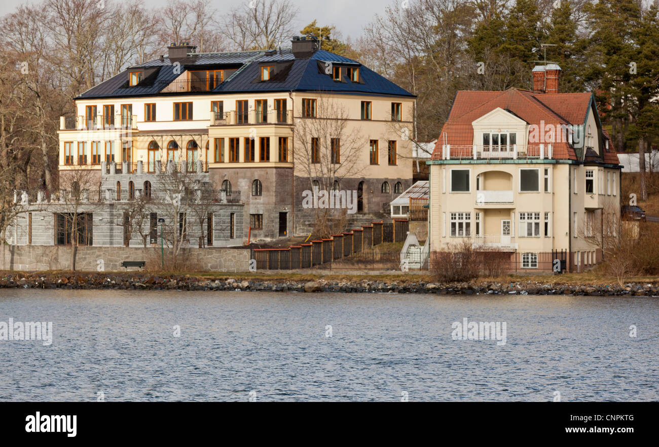 Häuser am Meer in den Schären, in der Nähe von Stockholm, Schweden Stockfoto