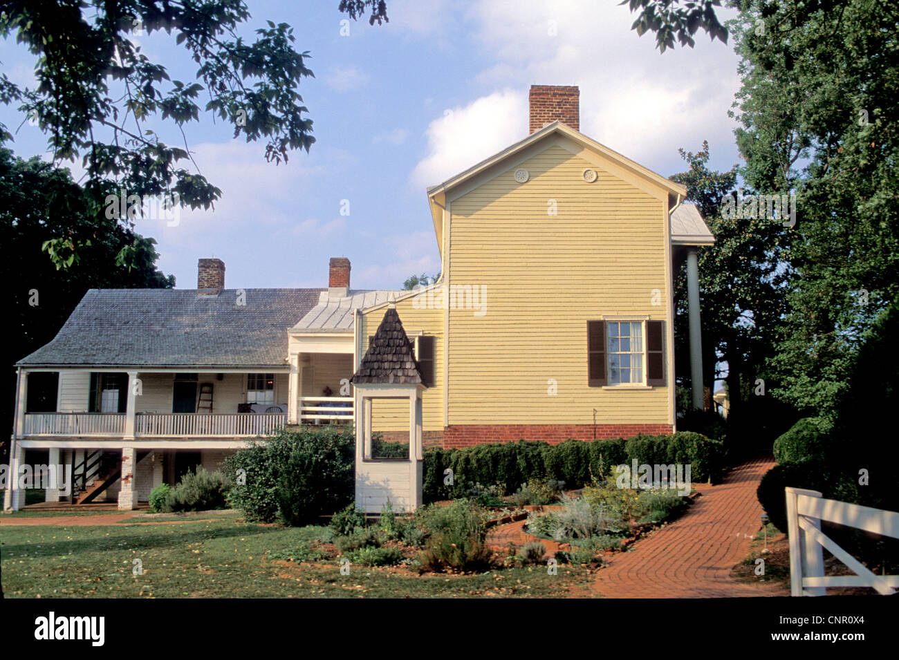 Außenseite der Asche Rasen-Hochland, Heimat des US-Präsidenten James Monroe in der Nähe von Monticello, Charlottesville, VA Stockfoto
