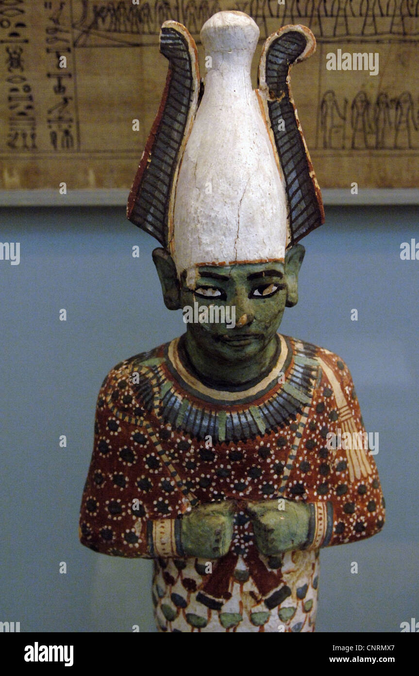 Gemalte hölzerne Statue des Osiris. 20. Dynastie. Neuen Reiches.  Aus dem Grab des Anhai, Achmin, Ägypten. Stockfoto