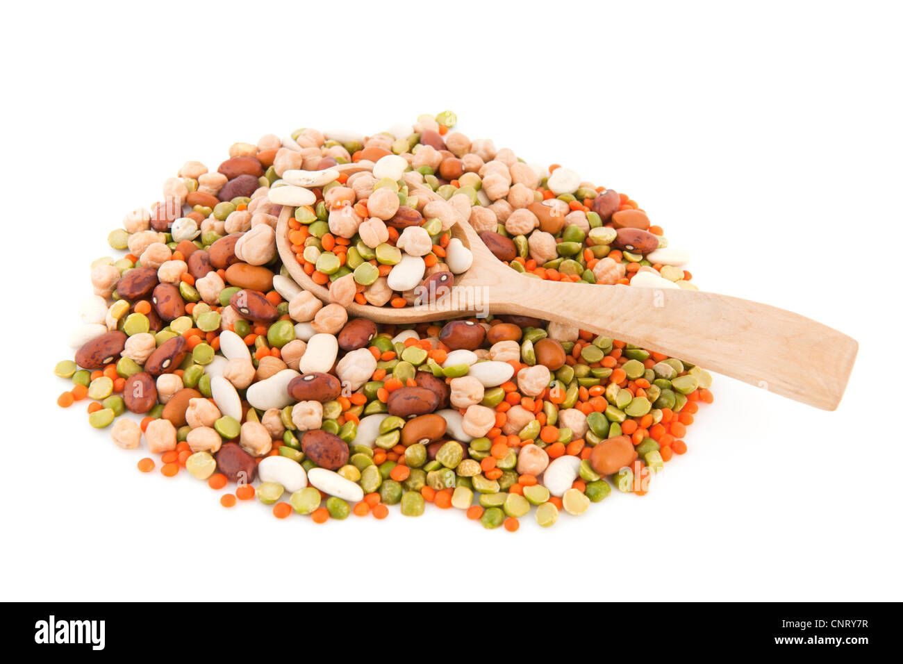 Gemischte Gemüse mit einem Holzlöffel isoliert auf weißem Hintergrund Stockfoto