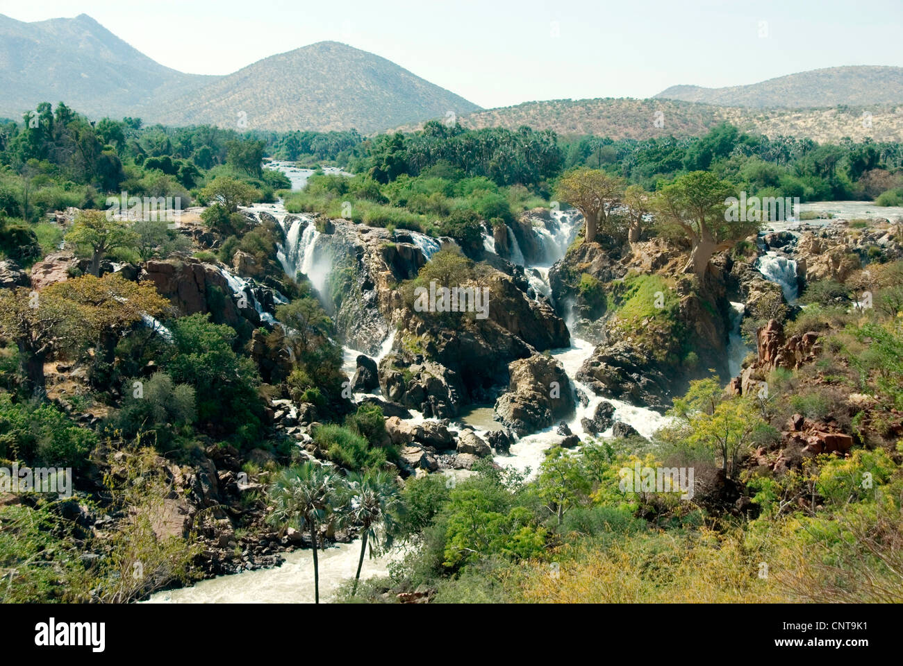 Eupupa Wasserfall am Fluss Kunene, anzeigen, Angola, Namibia Stockfoto
