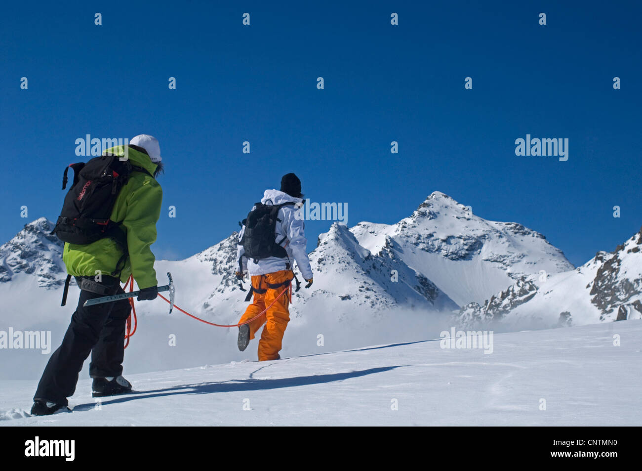 Alpinismus in die Snow capped Berge des Nationalparks Vanoise, Frankreich, Savoyen Stockfoto
