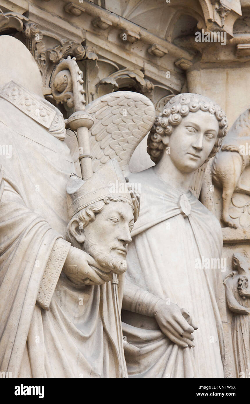 Äußere Statue Detail, die Kathedrale Notre Dame, Paris, Frankreich Stockfoto