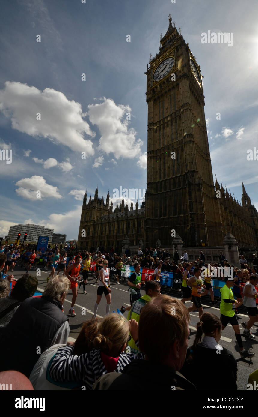 London, UK, 22.04.2012 - Virgin London Marathon 2012 Stockfoto