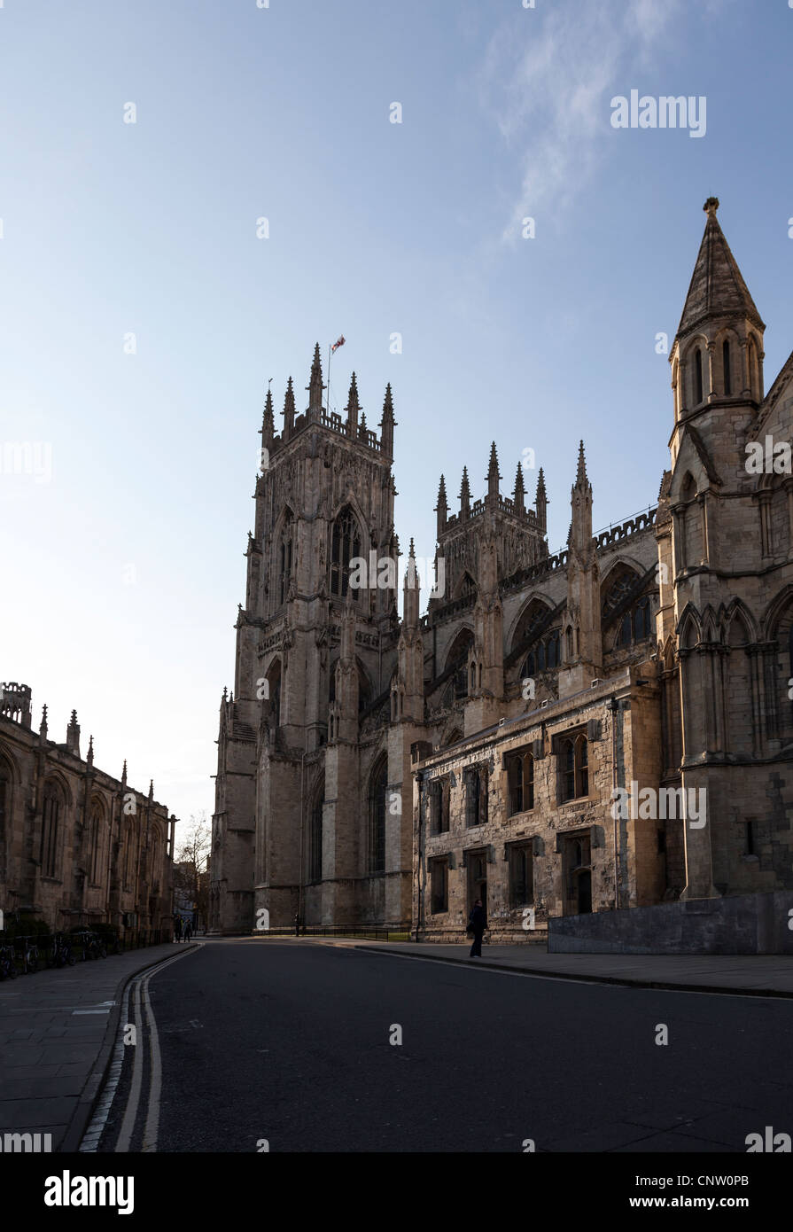 York Minster im Frühling vom Münster-Tor, Stockfoto