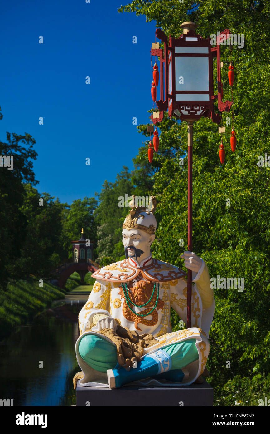 Russland, Sankt Petersburg, Puschkin-Zarskoje Selo, Statuen von den chinesischen Pavillon Stockfoto