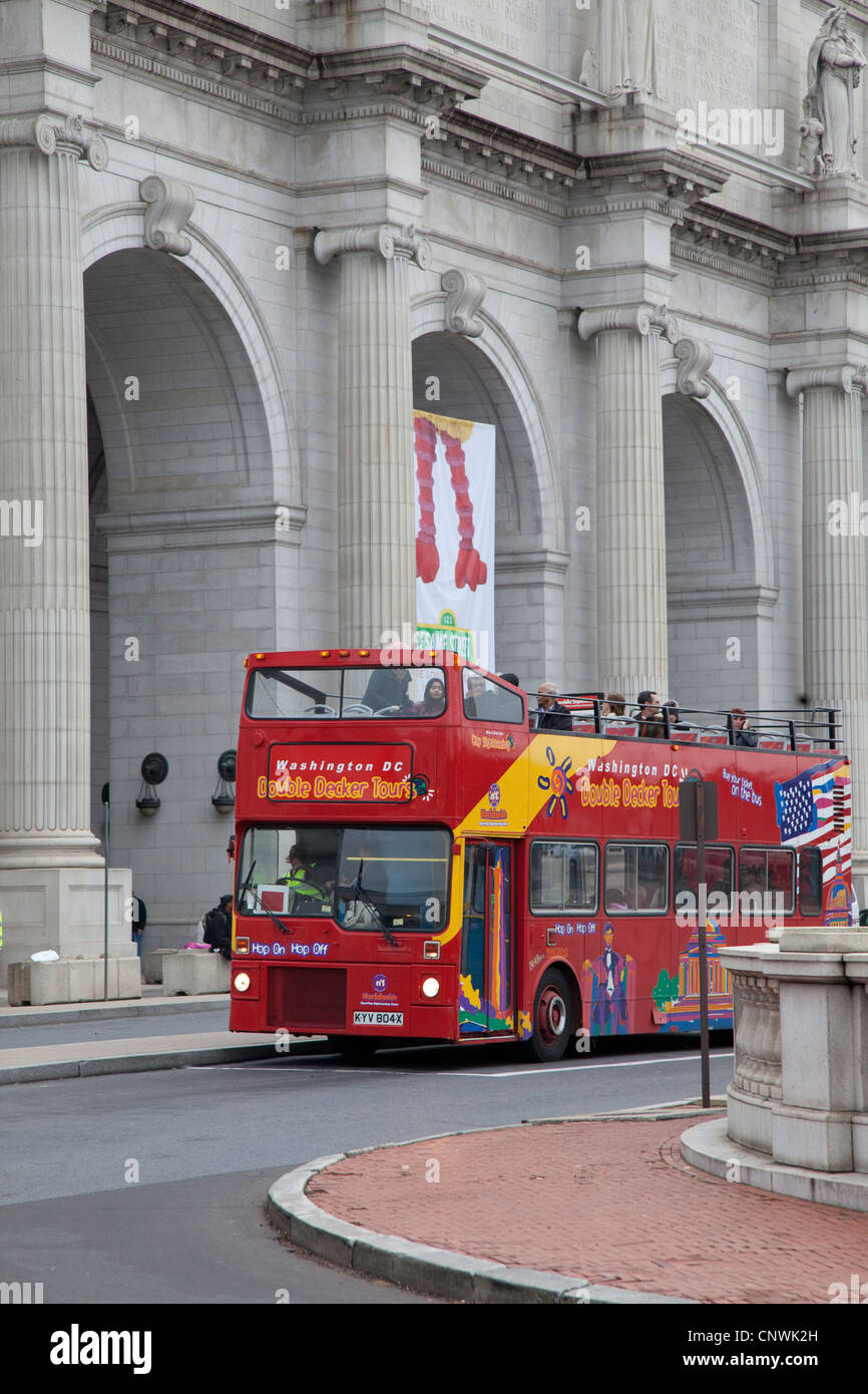 Ein Tour-Bus außerhalb der Union Station Stockfoto